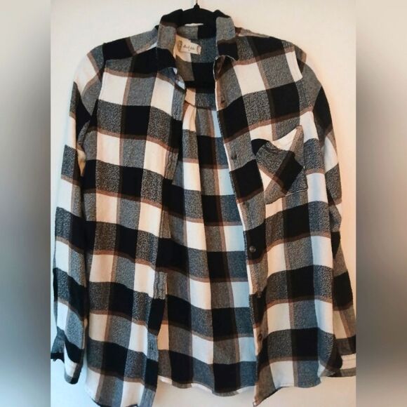 Altar'd State Soft Black White Fall Checkered Flannel Button-Down Shirt XS - Picture 1 of 12